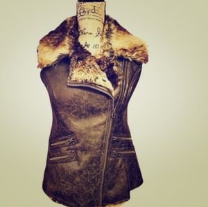 Mox Members Only faux fur vest